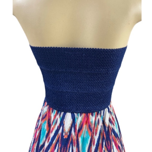 Multi colored chevron dress from Trixxi. - Picture 5 of 6